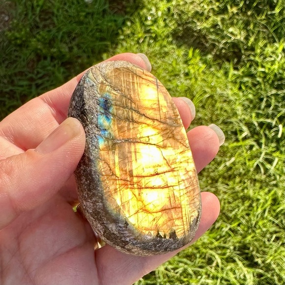 Large Natural Golden and Pink and Blue Labradorite Specimen - Picture 3 of 13